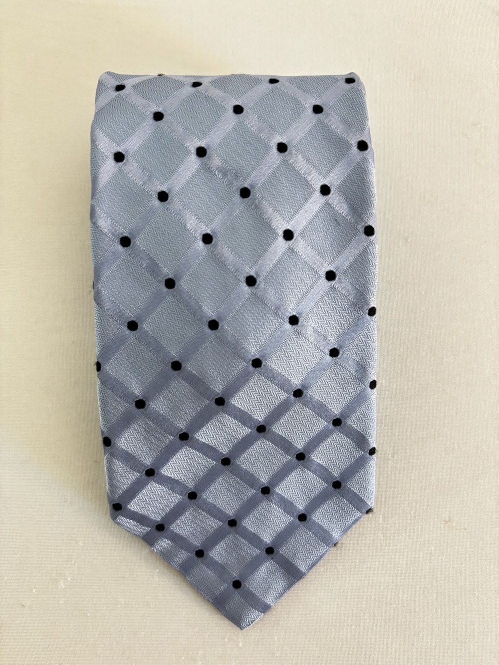 Tommy Hilfiger 100% Silk Tie Blue Black Polka Dot Geometric Necktie